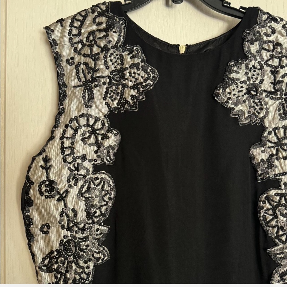 VINTAGE SEQUIN DETAIL DRESS